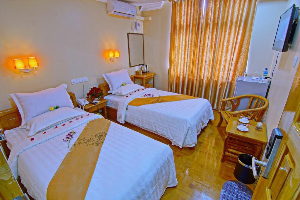 Hotel G-Seven Mandalay Habitación foto
